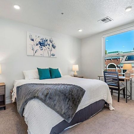 Appartamento 2Br Luxury Urban Escape Balcony & Fitness Center Salt Lake City Esterno foto