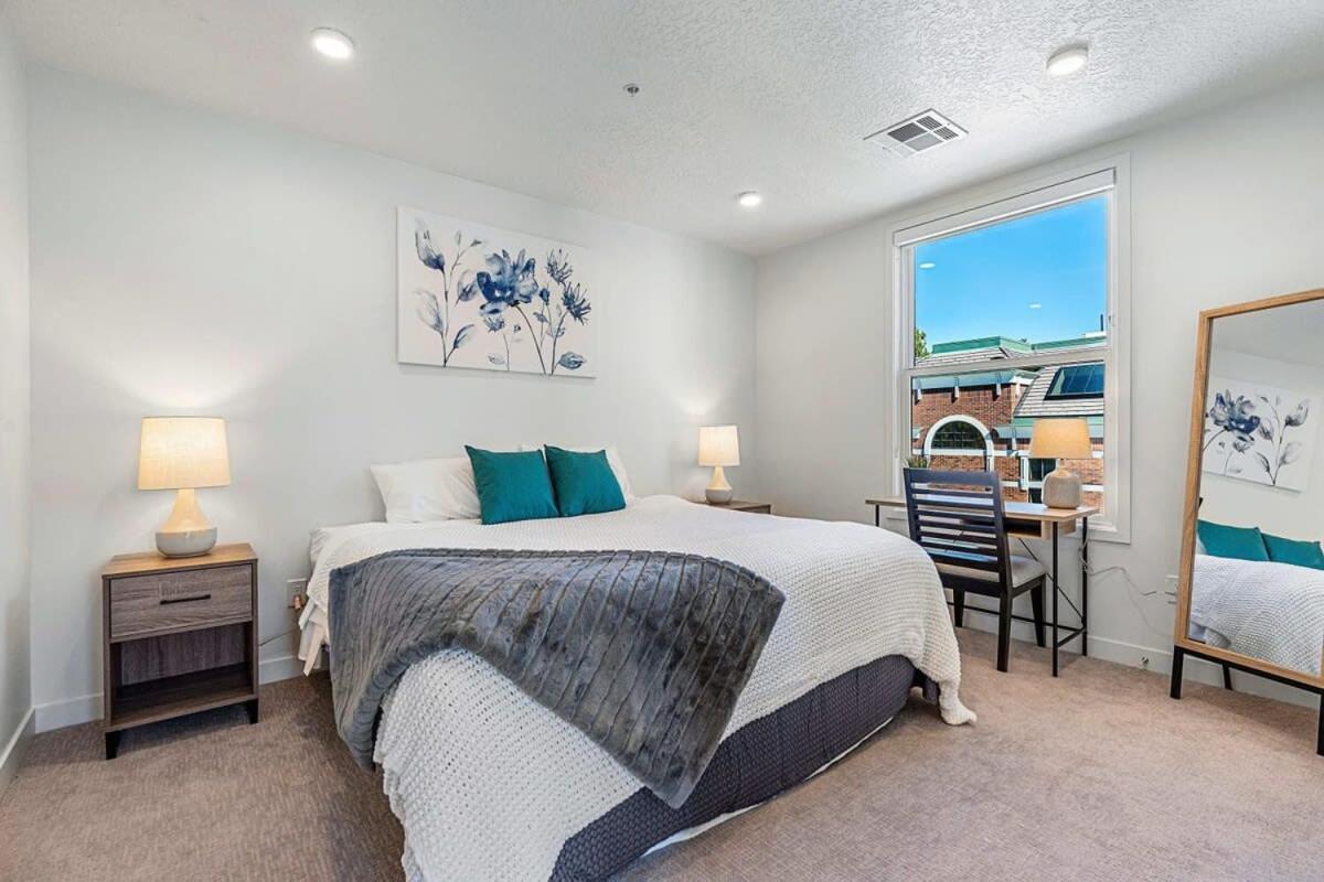 Appartamento 2Br Luxury Urban Escape Balcony & Fitness Center Salt Lake City Esterno foto